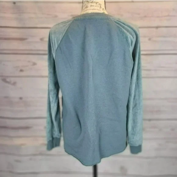 ♡3/$30♡ AEO Relaxed Fit Knit Soft Sweater Top - Picture 3 of 3